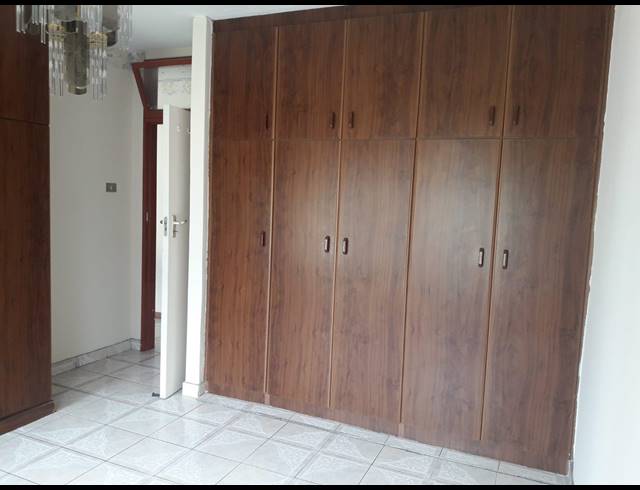 2 BEDROOM FLAT RENTED IN ESSENWOOD